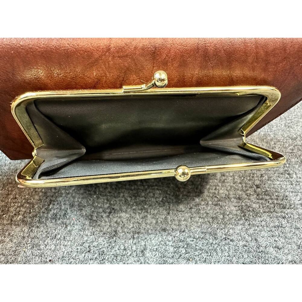 Buxton Genuine Leather Women's Wallet Brown Clutch Kiss Lock - Picture 4 of 14